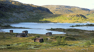 Wilderness huts at Lake Meekojärvi in Lapland, Finland. Photo: Seija Olkkonen.