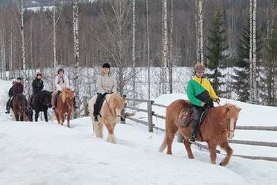 On a riding tour in Koli National Park. Photo: Nina Freiman.