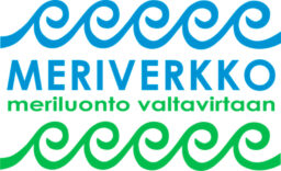 Meriverkko-tunnus, jossa on aaltojen kuvia ja teksti: Meriverkko - meriluonto valtavirtaan.