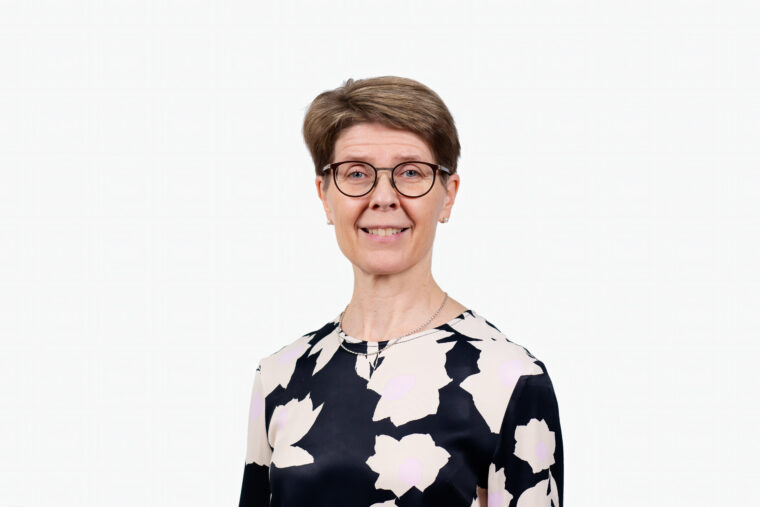 Kasvokuva henkil&ouml;st&auml;.